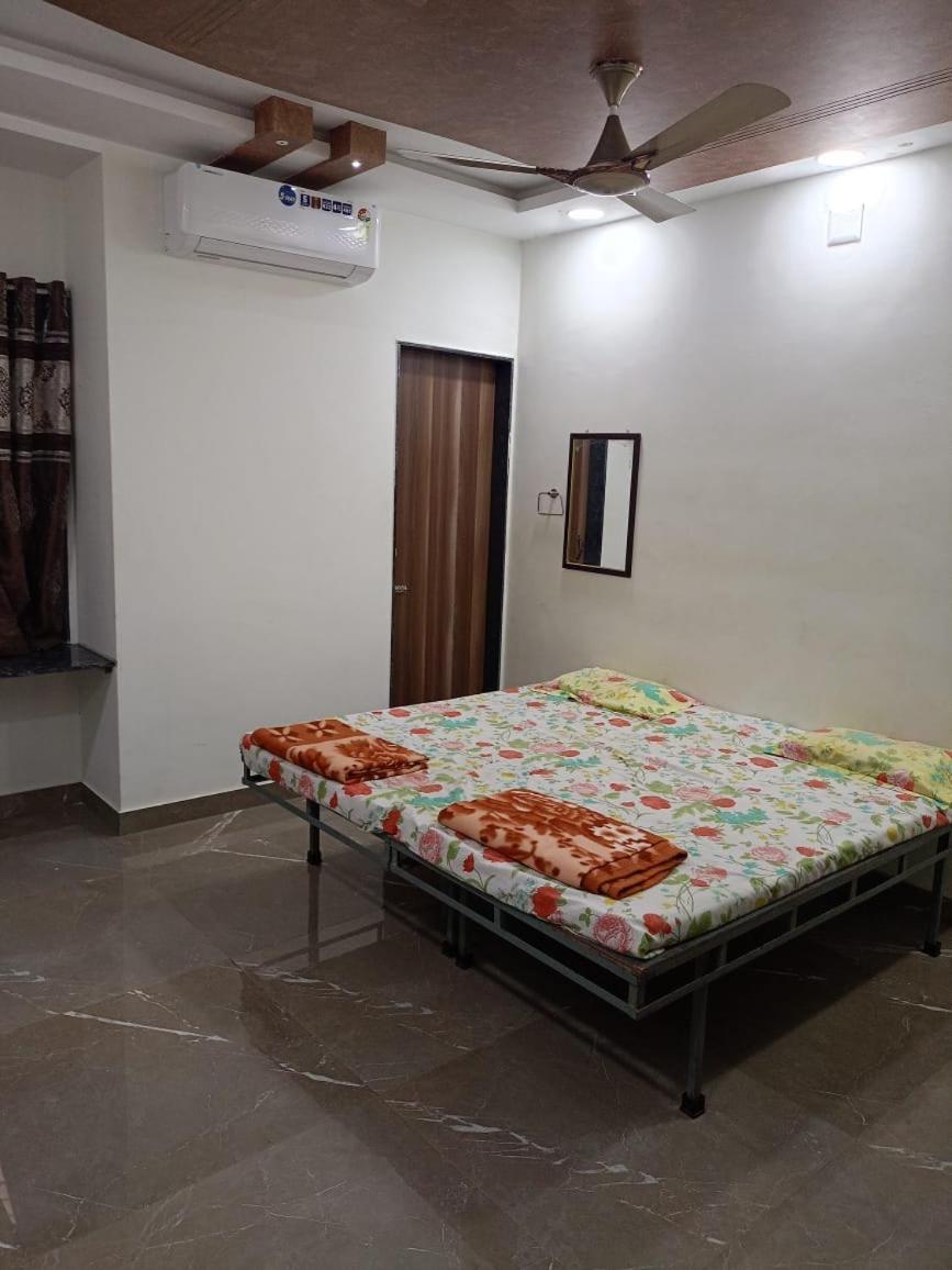 Dwarka Home Stay 外观 照片