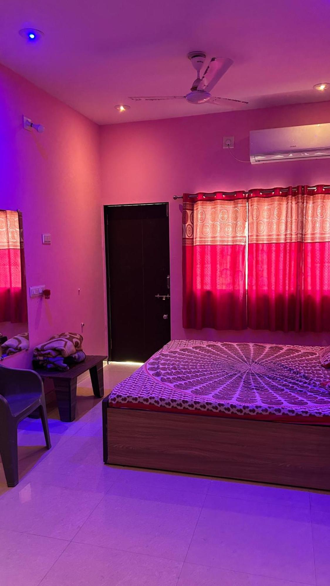 Dwarka Home Stay 外观 照片