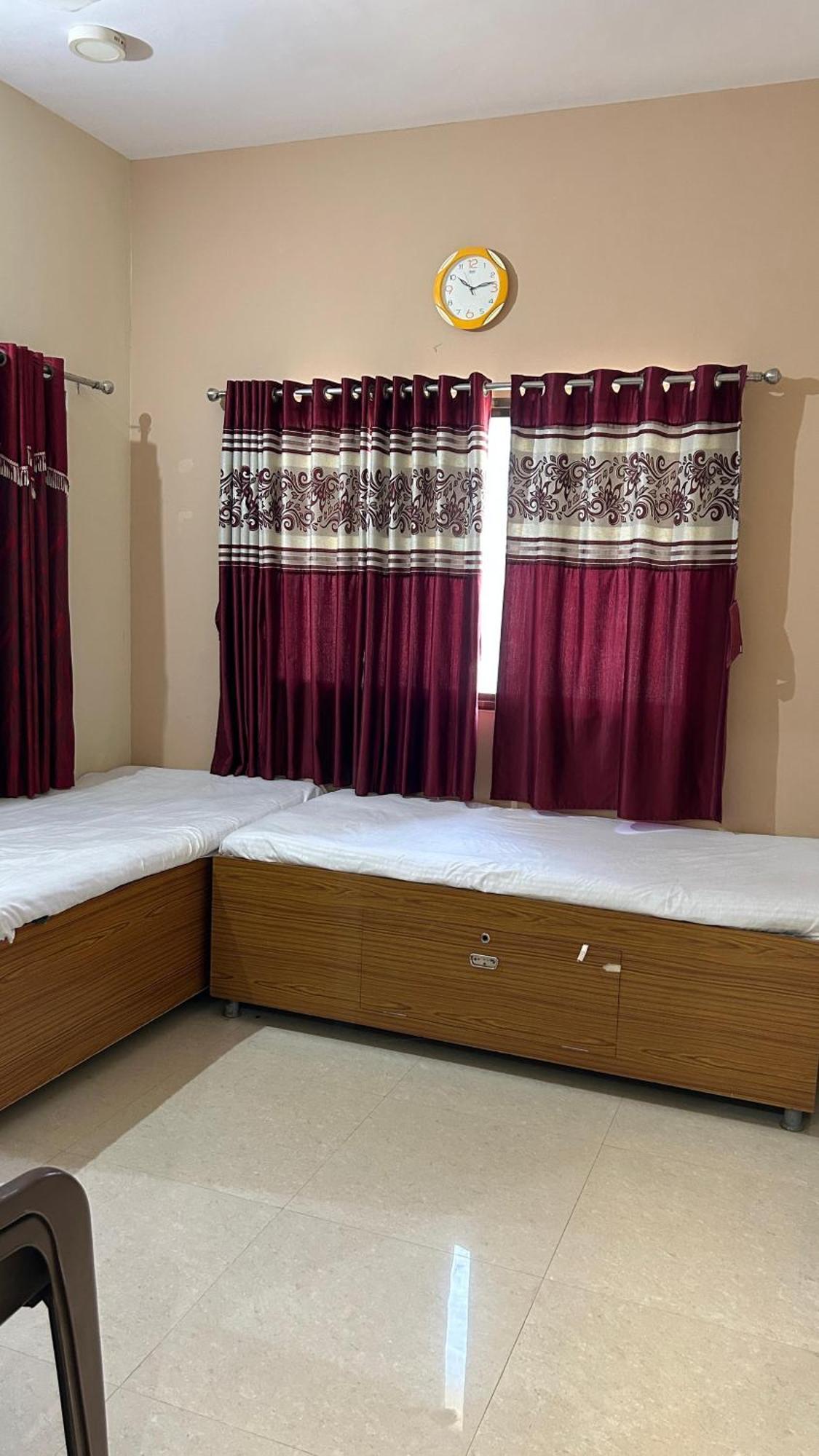 Dwarka Home Stay 外观 照片