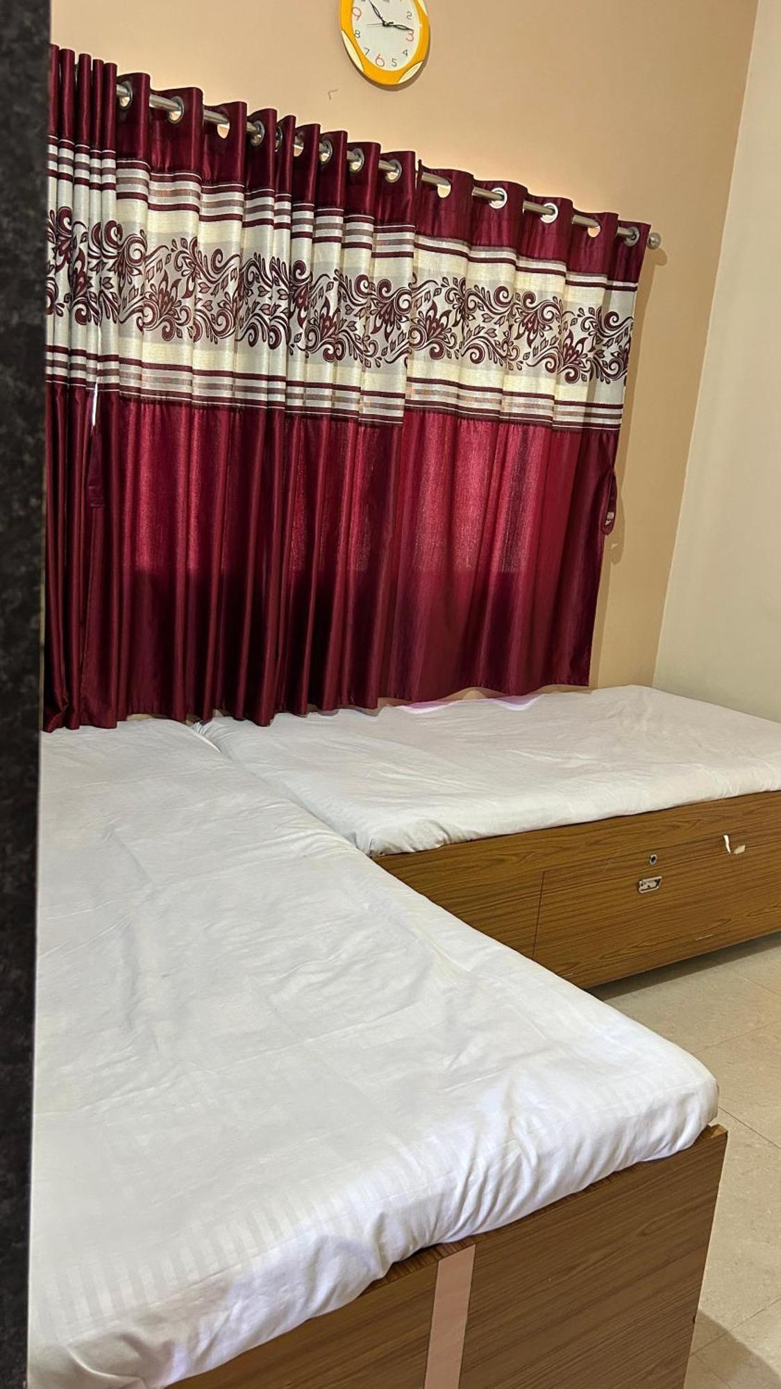 Dwarka Home Stay 外观 照片